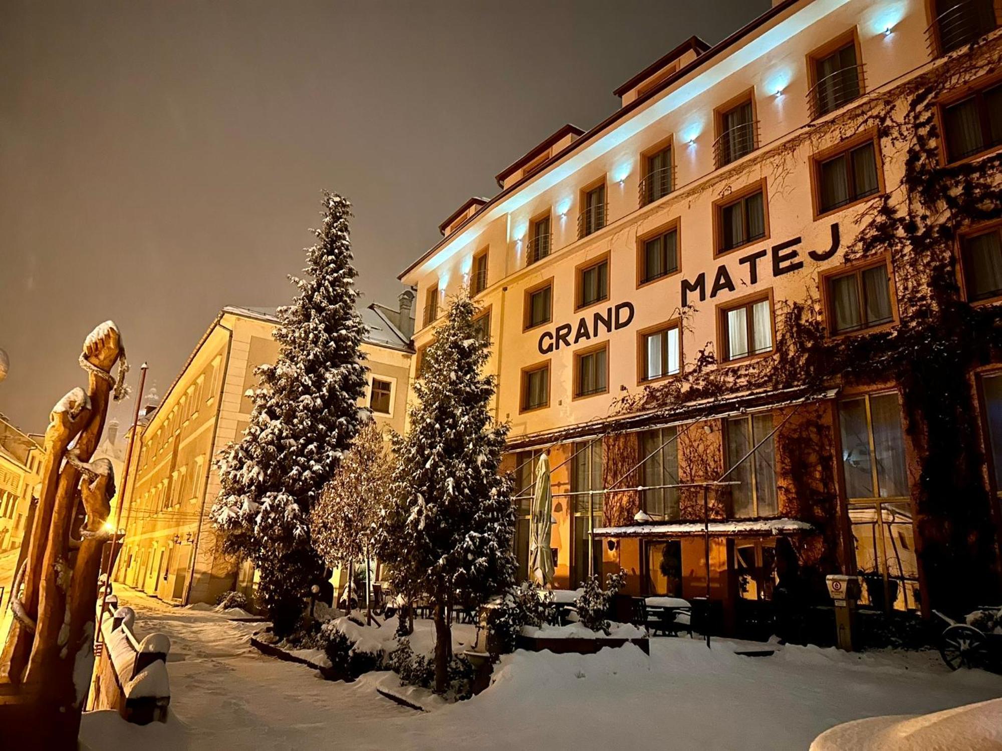 马捷豪华大酒店 Banská Štiavnica 外观 照片