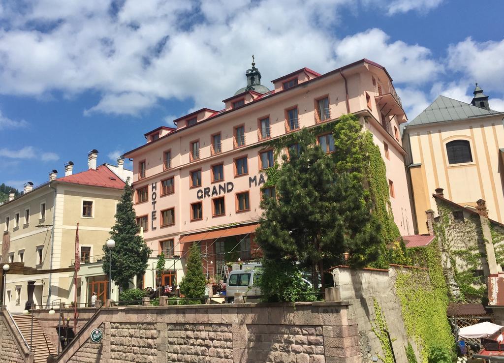 马捷豪华大酒店 Banská Štiavnica 外观 照片