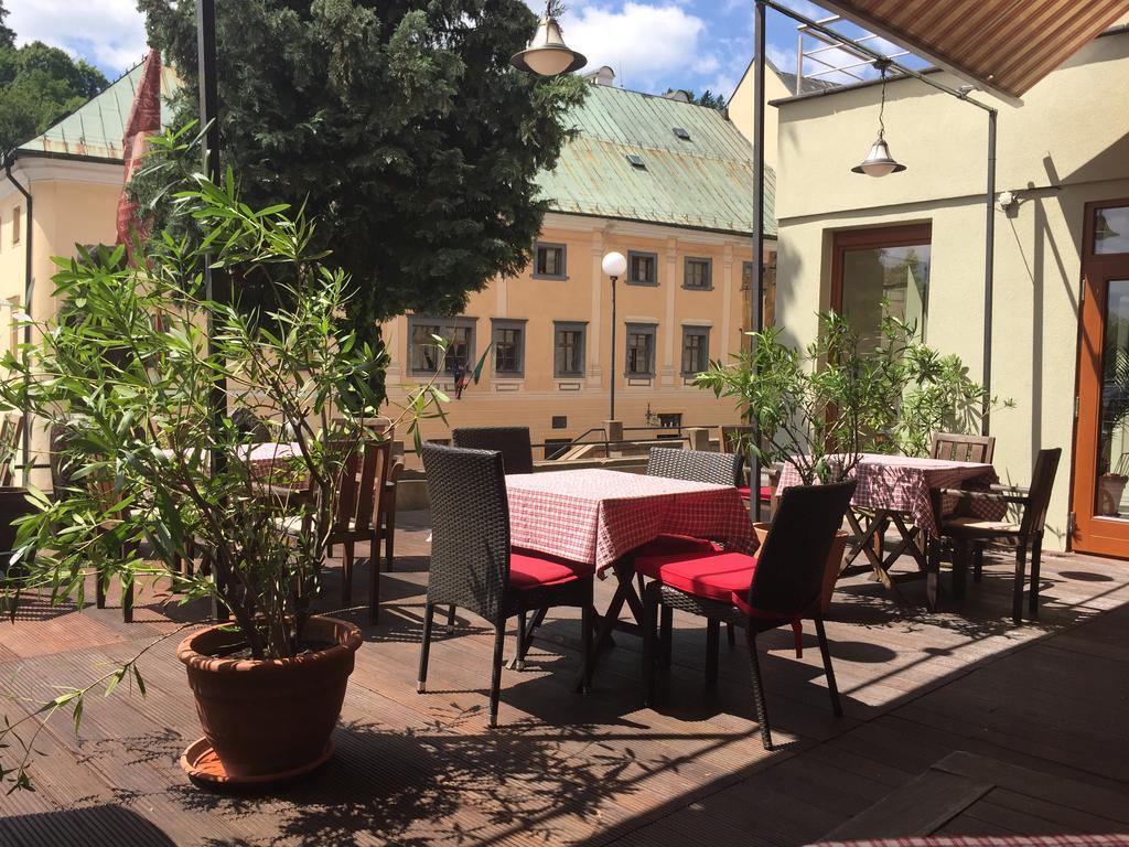 马捷豪华大酒店 Banská Štiavnica 外观 照片