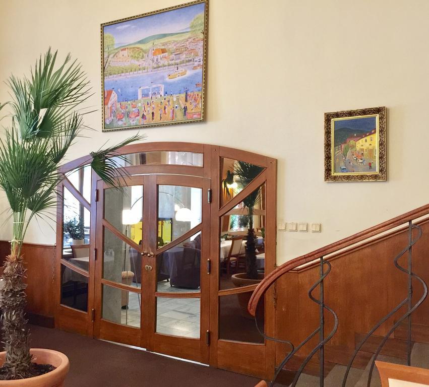 马捷豪华大酒店 Banská Štiavnica 外观 照片