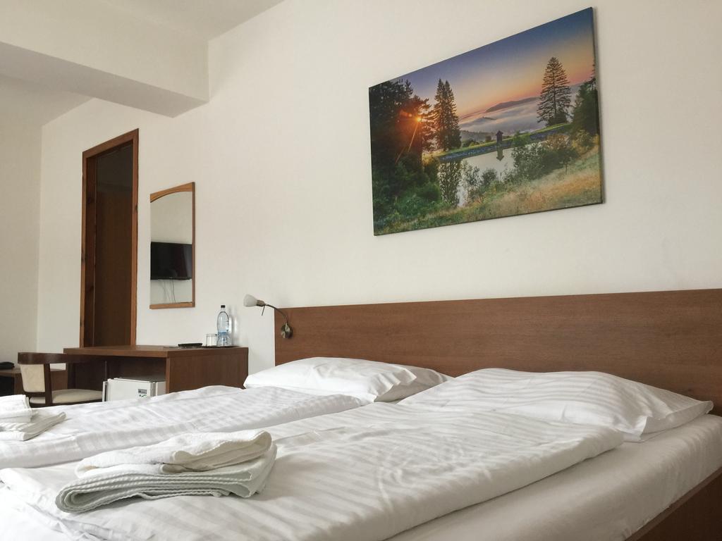 马捷豪华大酒店 Banská Štiavnica 外观 照片