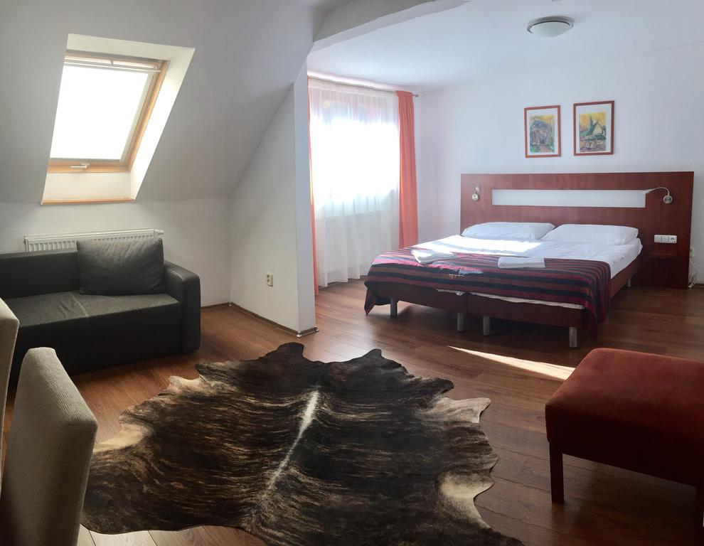 马捷豪华大酒店 Banská Štiavnica 外观 照片