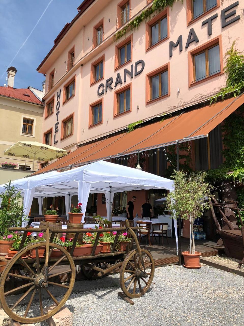 马捷豪华大酒店 Banská Štiavnica 外观 照片